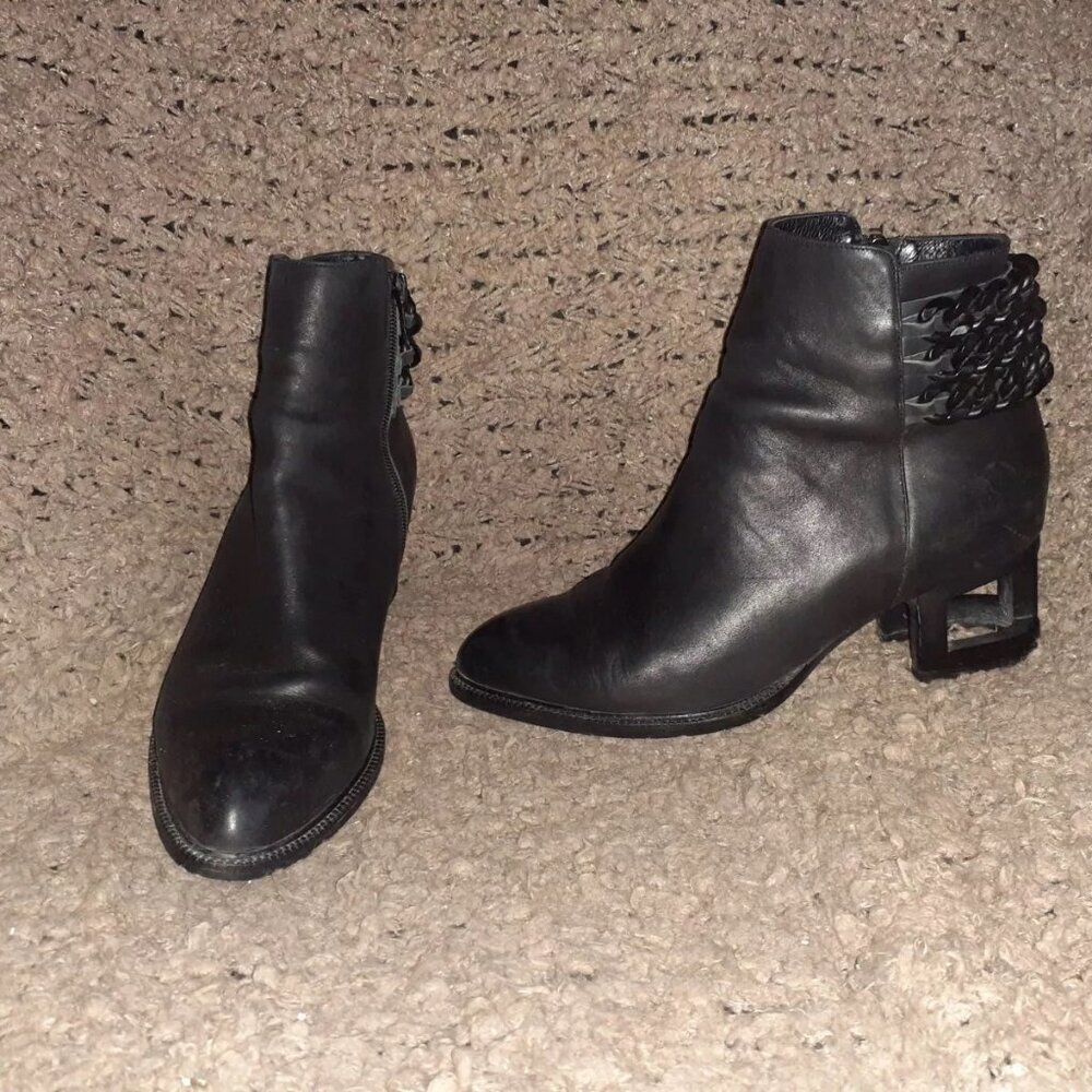 JEFFREY CAMPBELL-Benicio Bootie-Black Leather-Chains/Cube Heel-Sz 8-Excellent